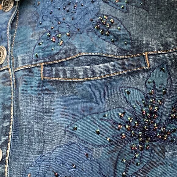 Chico’s Design Embellished Denim Jacket Size 1 (M) - Picture 10 of 11